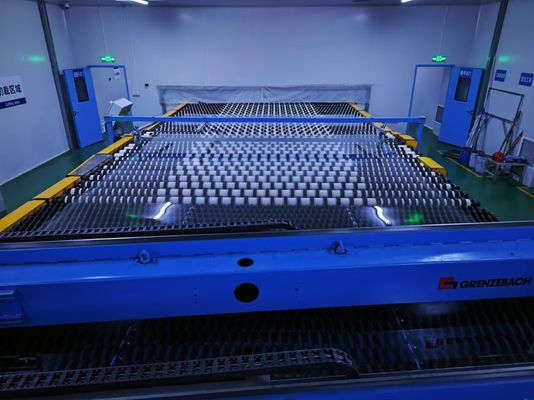 Bom preço Ultra Thin Extra Clear Low Iron Glass For Display Cover Glass on-line